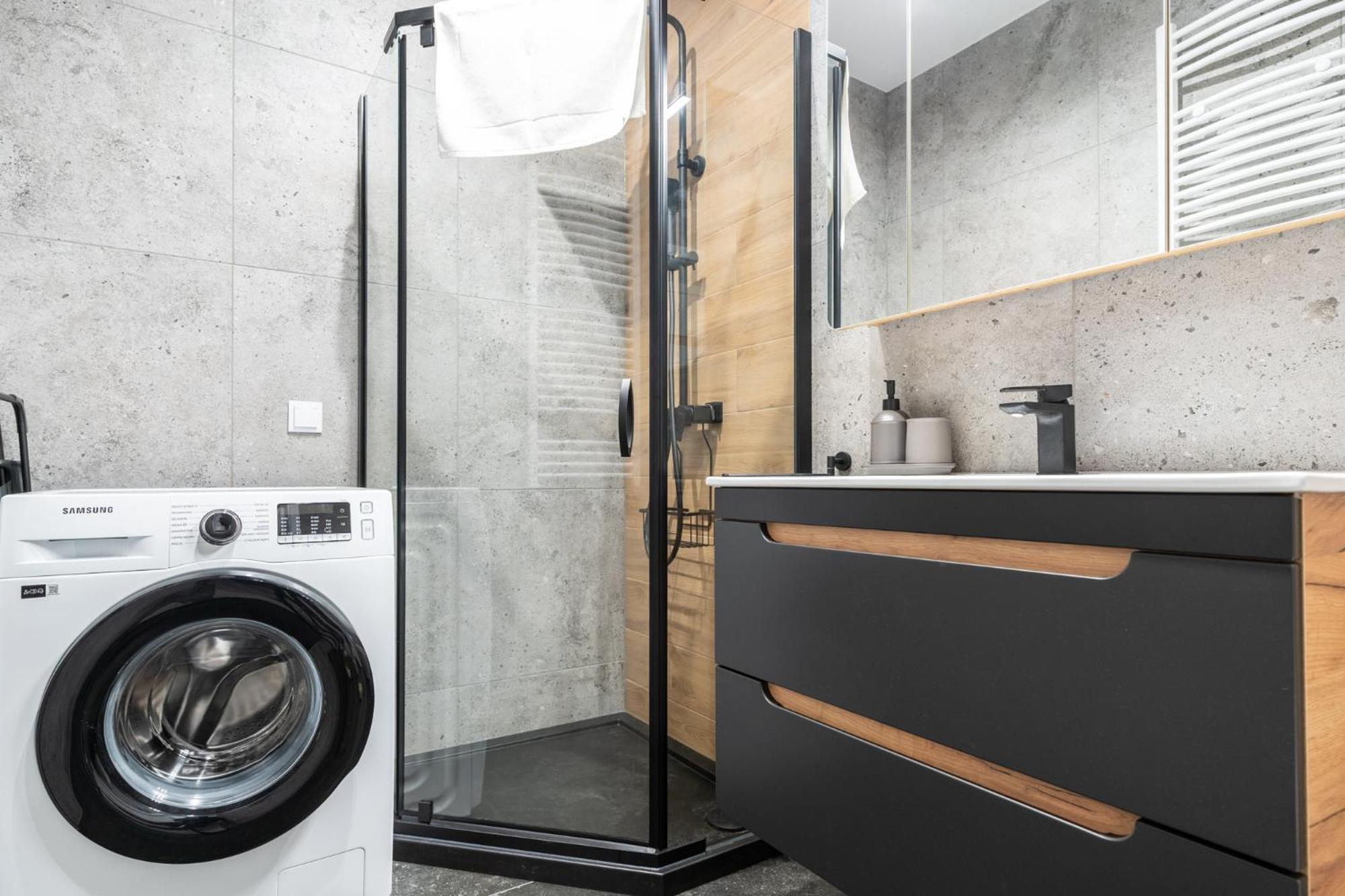 Raciborska 2-Bedroom Apartment カトヴィツェ エクステリア 写真